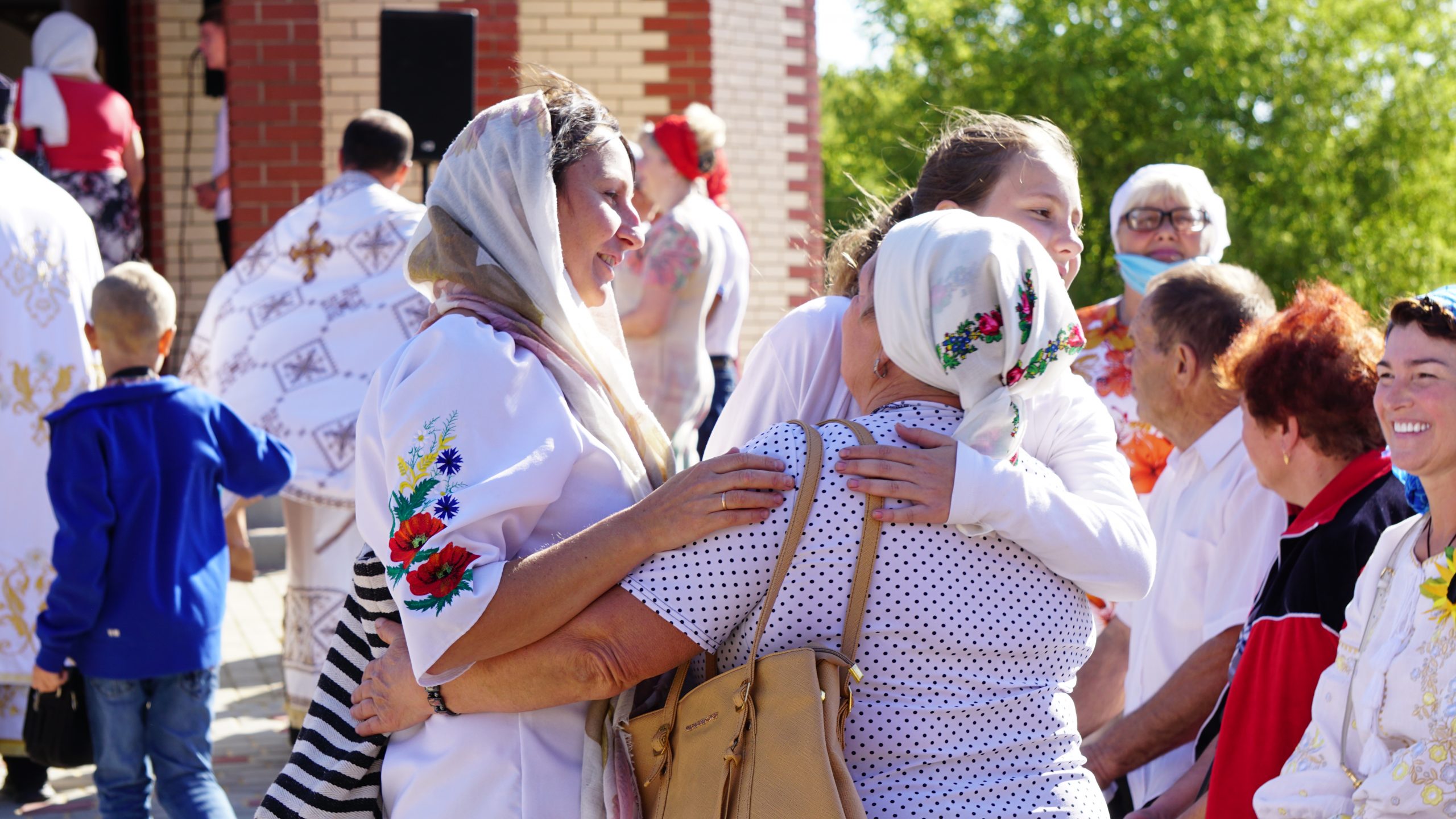 У Зеленькові, що на Тальнівщині, відбулося відкриття та освячення новозбудованого храму Преображення Господнього (Відео)