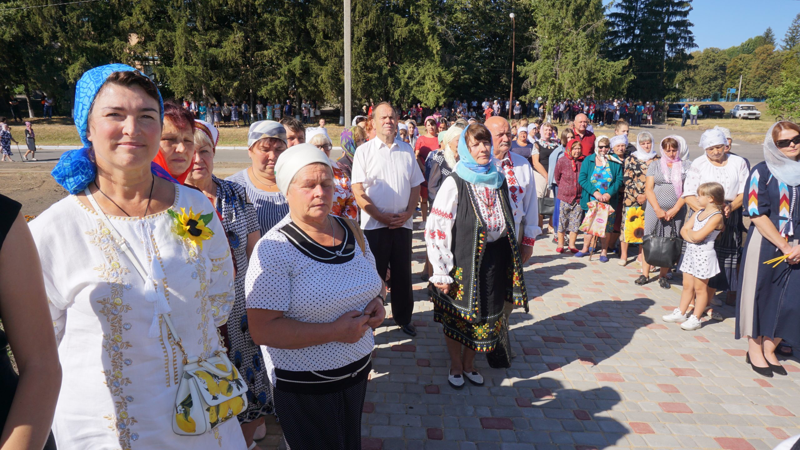 У Зеленькові, що на Тальнівщині, відбулося відкриття та освячення новозбудованого храму Преображення Господнього (Відео)