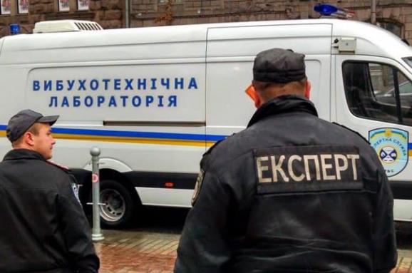 Поліція затримала жителя Лисянки, який нібито замінував київський вокзал (ВІДЕО)