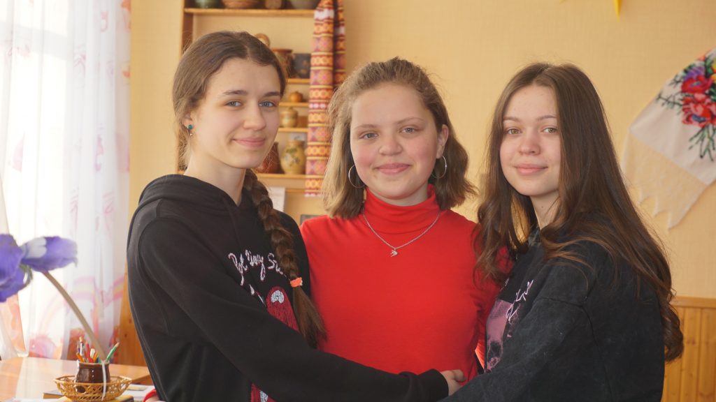 «Я зрозуміла, що хвороба надто агресивна, та здаватися не збиралася»: історія дівчинки з Тального, яка поборола рак